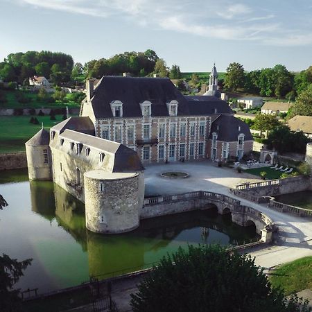 Le Chateau D'Etoges Exterior photo