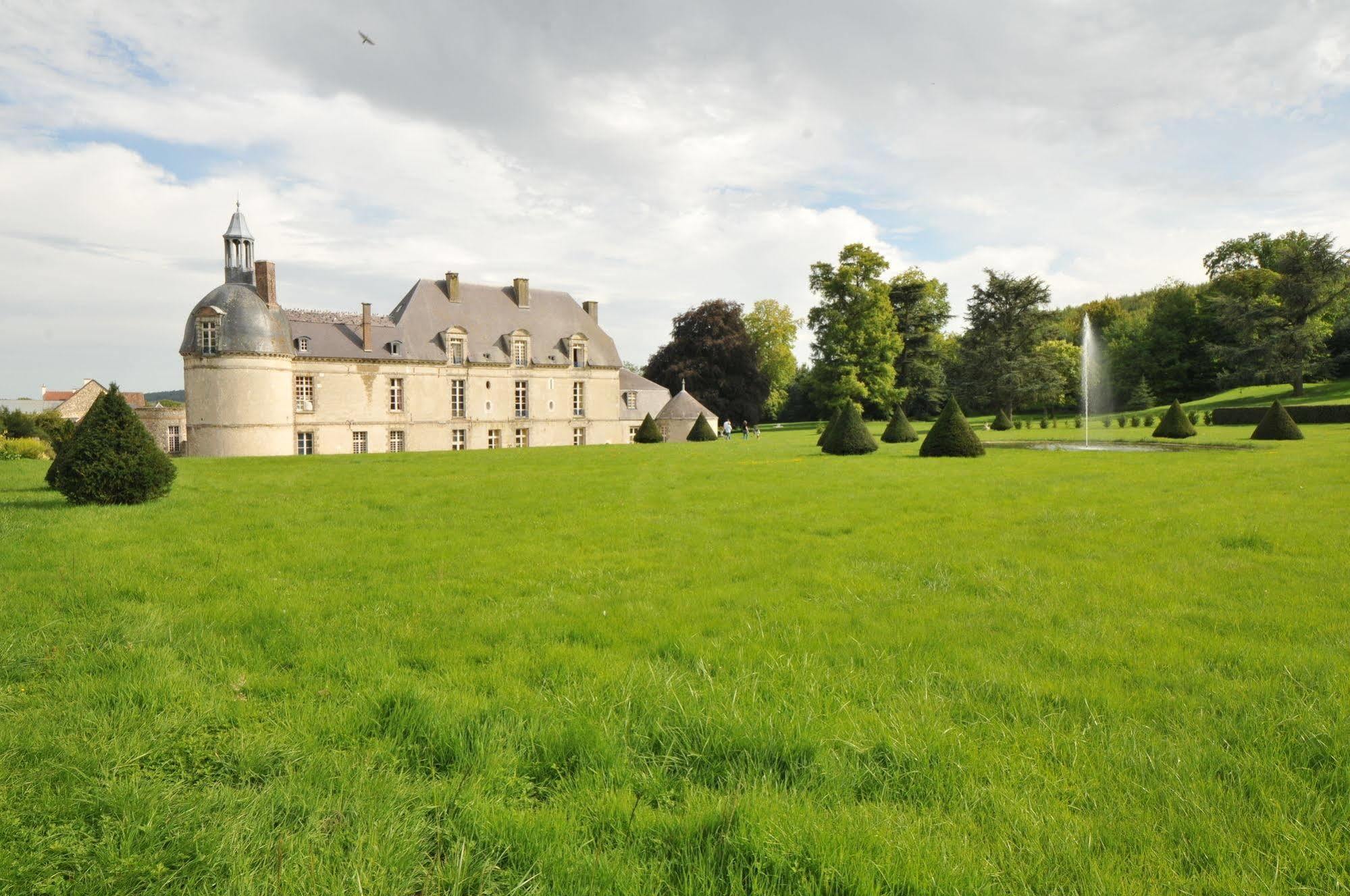 Le Chateau D'Etoges Exterior photo